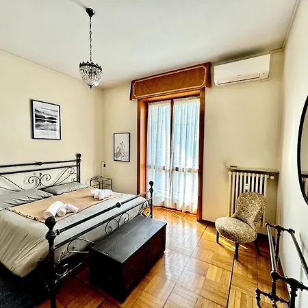 Luxury House Under The Old Town Apartment *