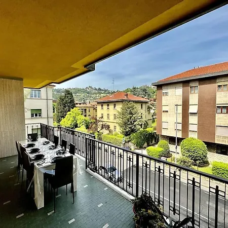 Apartament Luxury House Under The Old Town *