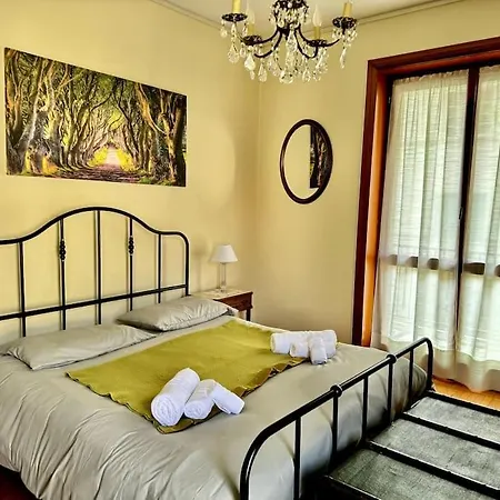 Luxury House Under The Old Town Apartment *
