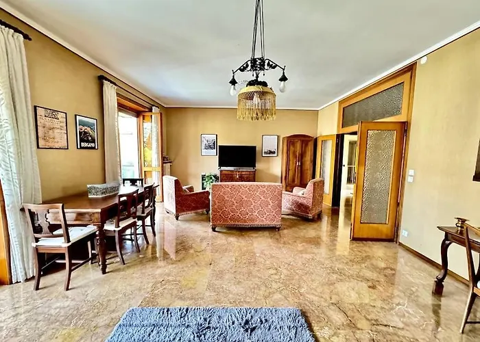 Apartament Luxury House Under The Old Town Bergamo